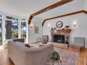 869 Cumberland Road, Glendale CA 91202