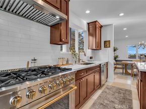 869 Cumberland Road, Glendale CA 91202