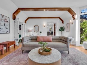 869 Cumberland Road, Glendale CA 91202