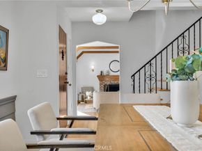 869 Cumberland Road, Glendale CA 91202