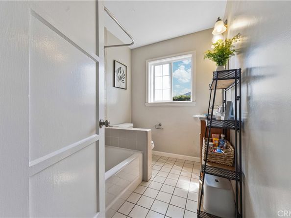1425 Hastings Ranch Drive, Pasadena CA 91107