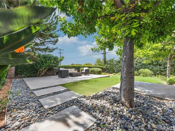 1425 Hastings Ranch Drive, Pasadena CA 91107