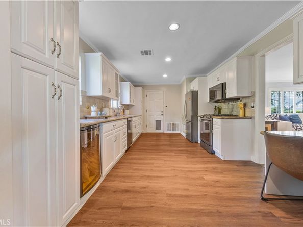 1425 Hastings Ranch Drive, Pasadena CA 91107
