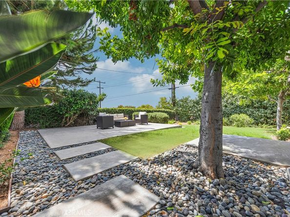 1425 Hastings Ranch Drive, Pasadena CA 91107
