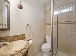 112 N Garfield Place, Monrovia CA 91016