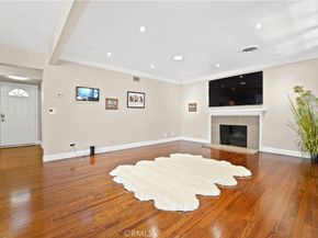 112 N Garfield Place, Monrovia CA 91016