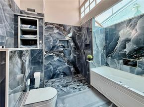 112 N Garfield Place, Monrovia CA 91016