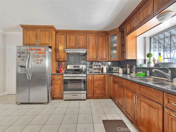 215 W Garcelon Avenue, Monterey Park CA 91754