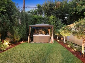 327 E LEMON Avenue, Monrovia CA 91016