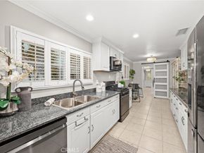 327 E LEMON Avenue, Monrovia CA 91016