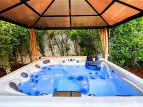 327 E LEMON Avenue, Monrovia CA 91016