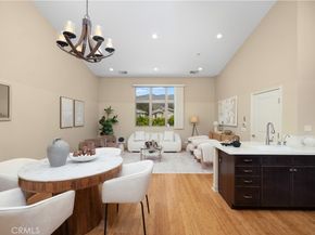 1406 S California Avenue C, Monrovia CA 91016