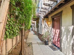 1406 S California Avenue C, Monrovia CA 91016