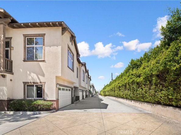 1406 S California Avenue C, Monrovia CA 91016