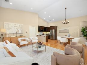 1406 S California Avenue C, Monrovia CA 91016