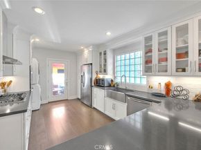 256 Falcon Avenue, Long Beach CA 90802