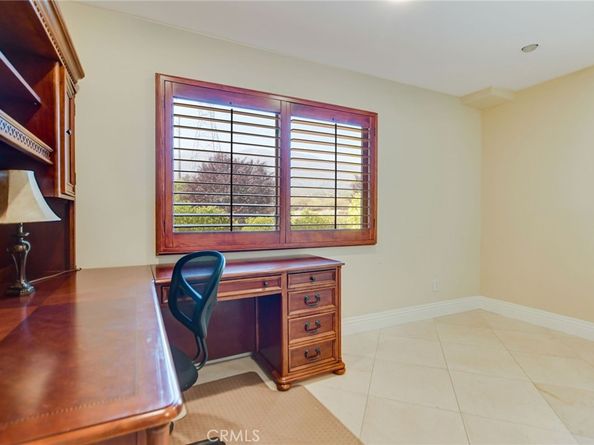 462 Pomello Drive, Claremont CA 91711
