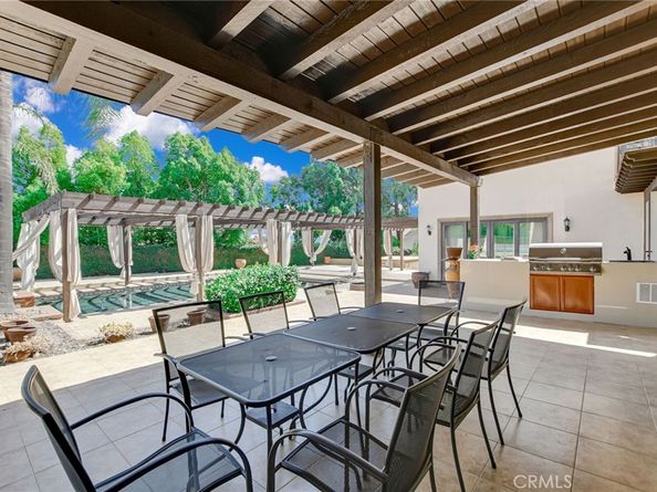 462 Pomello Drive, Claremont CA 91711