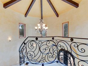 462 Pomello Drive, Claremont CA 91711