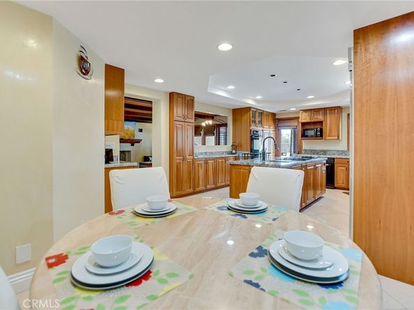 462 Pomello Drive, Claremont CA 91711