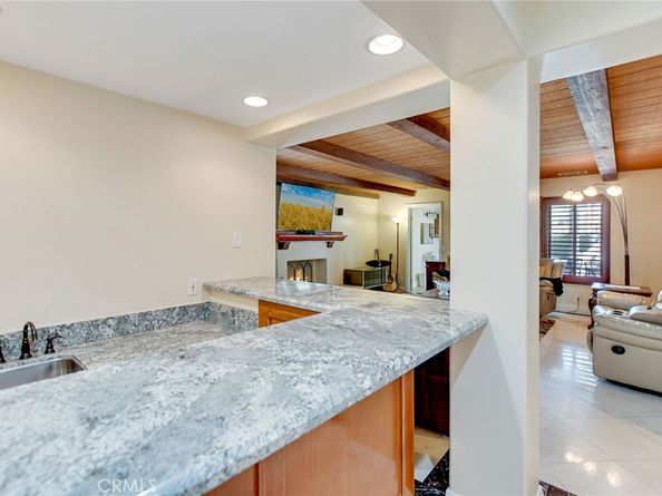 462 Pomello Drive, Claremont CA 91711