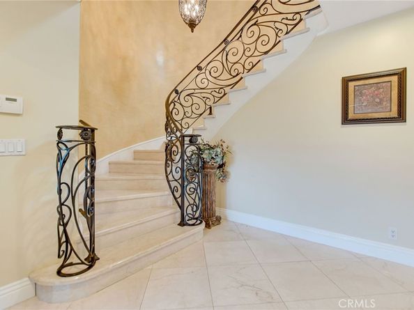 462 Pomello Drive, Claremont CA 91711