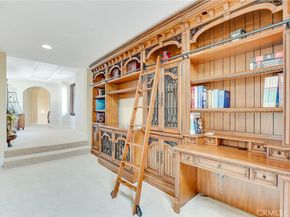 462 Pomello Drive, Claremont CA 91711