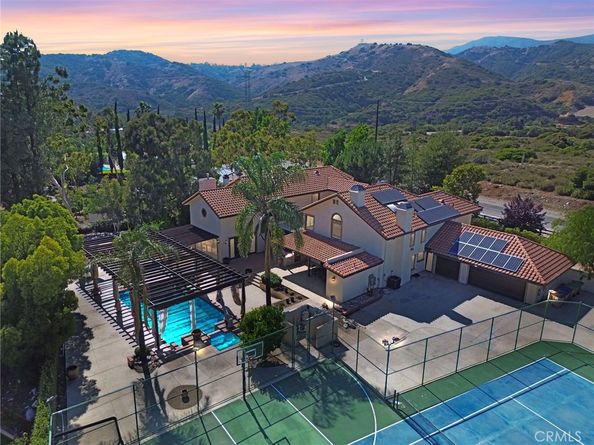 462 Pomello Drive, Claremont CA 91711