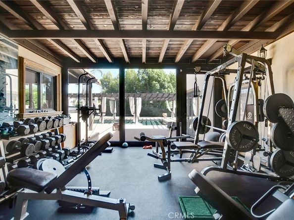 462 Pomello Drive, Claremont CA 91711