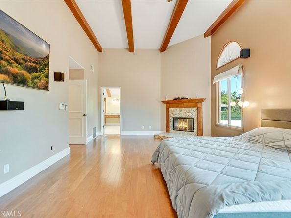 462 Pomello Drive, Claremont CA 91711