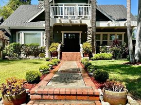 1955 N Los Robles Avenue, Pasadena CA 91104