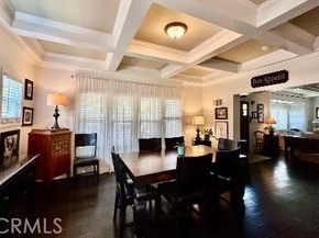 1955 N Los Robles Avenue, Pasadena CA 91104