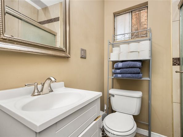 1912 E 10th Street, Long Beach CA 90813