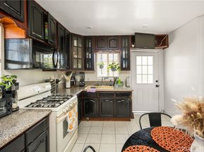 1912 E 10th Street, Long Beach CA 90813