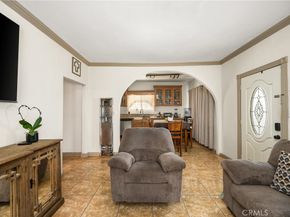 1912 E 10th Street, Long Beach CA 90813