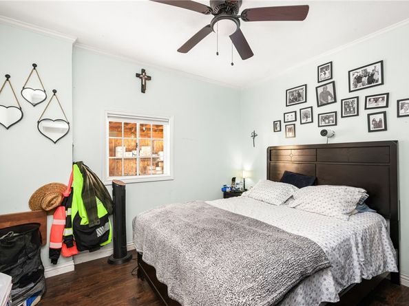 1912 E 10th Street, Long Beach CA 90813