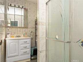 1912 E 10th Street, Long Beach CA 90813