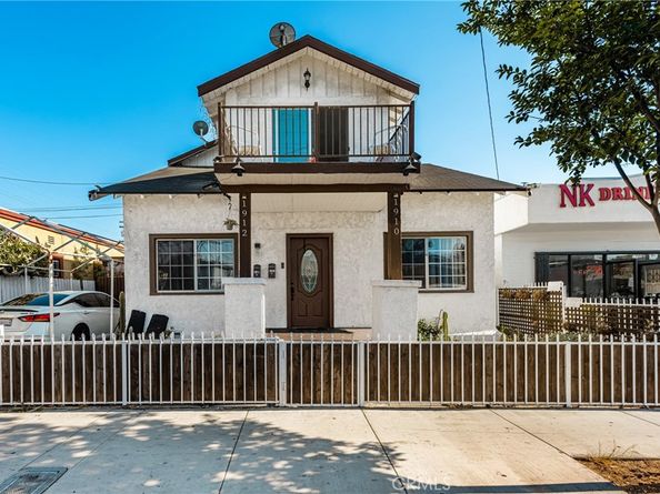 1912 E 10th Street, Long Beach CA 90813