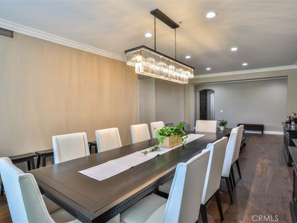 2564 Lunes, La Verne CA 91750