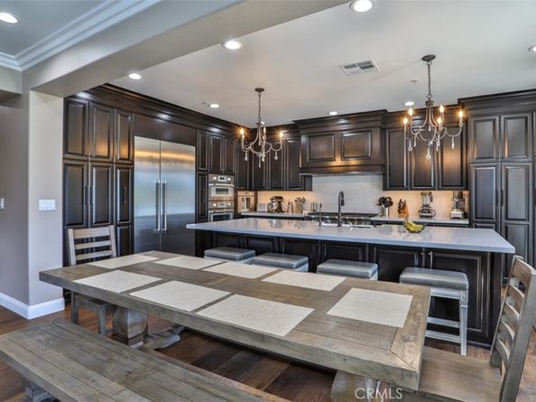 2564 Lunes, La Verne CA 91750