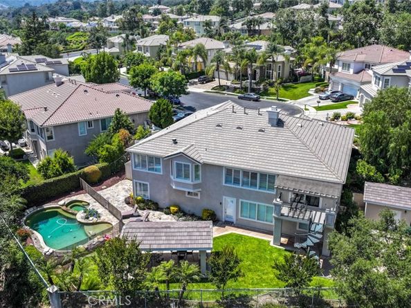 2564 Lunes, La Verne CA 91750
