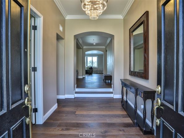 2564 Lunes, La Verne CA 91750