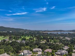 2564 Lunes, La Verne CA 91750