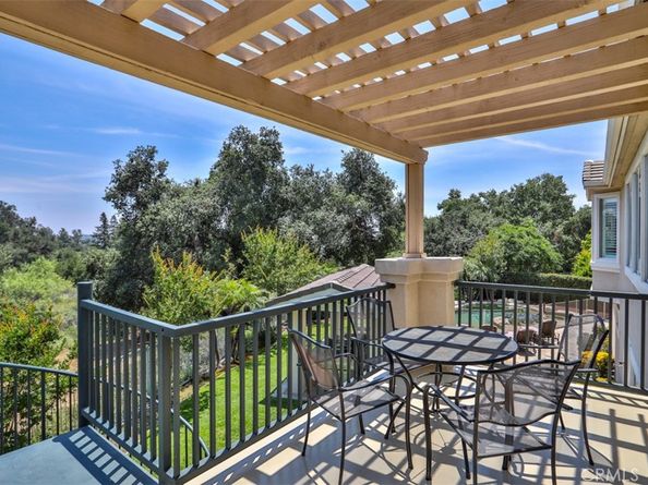 2564 Lunes, La Verne CA 91750