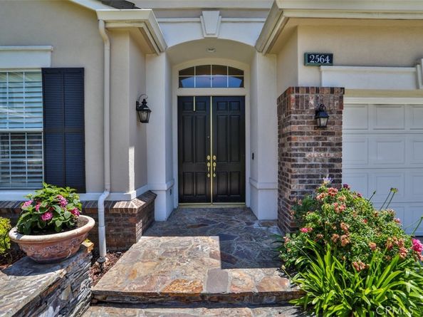 2564 Lunes, La Verne CA 91750