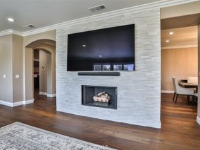 2564 Lunes, La Verne CA 91750
