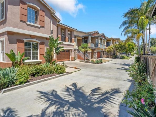2125 Ridgeview Terrace Drive, Long Beach CA 90755