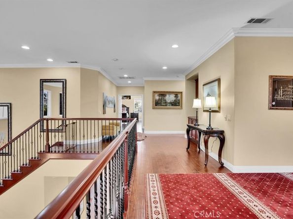 2125 Ridgeview Terrace Drive, Long Beach CA 90755