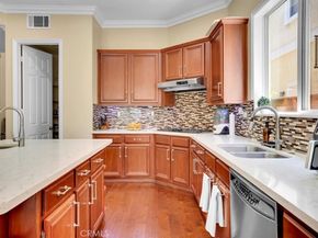 2125 Ridgeview Terrace Drive, Long Beach CA 90755