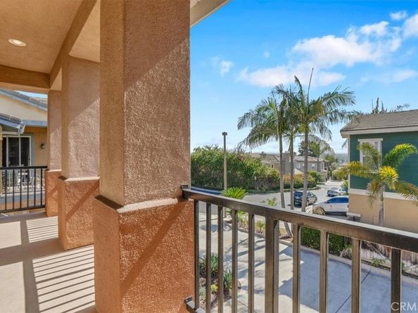 2125 Ridgeview Terrace Drive, Long Beach CA 90755